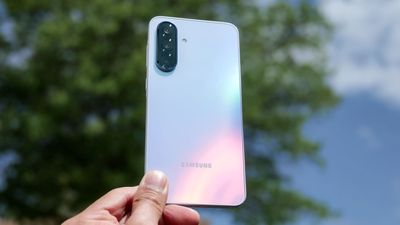 Samsung Galaxy A36 review: this budget phone still has room for improvement
