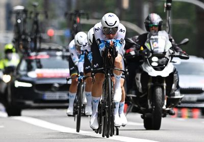 Entire Movistar team fined after start ramp chaos at Vuelta Femenina