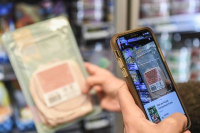 A mobile app told me my kids’ food isn’t healthy – now I’m emptying out my kitchen cabinets