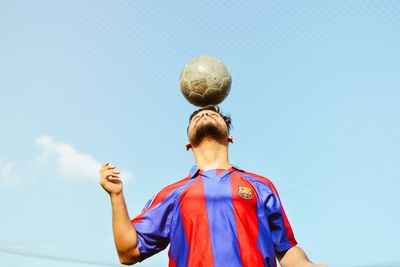 Best FC Barcelona shirts: Achievements and timeless style of iconic kits