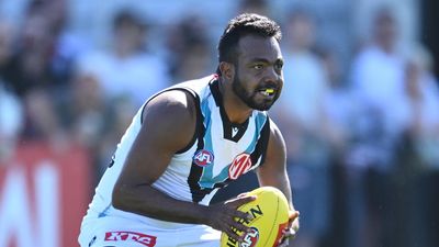 Port's Rioli apologises for message to Bulldogs player