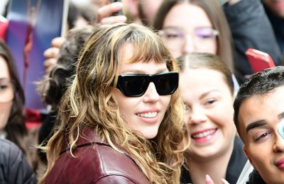 Miley Cyrus performs stirring new ballad in front of exes at private NYC gig