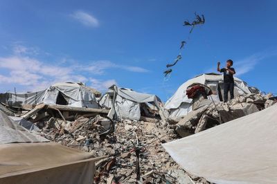 Israel's cabinet ‘approves plan to capture and occupy all of Gaza’ as military offensive expanded