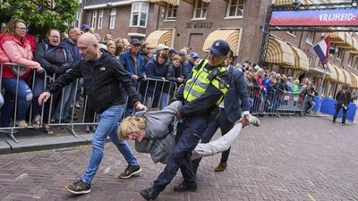 Pro-Palestine protesters disrupt Dutch defence minister’s Liberation Day speech