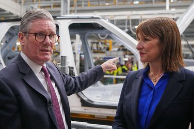 Starmer ‘known around the world’ for cutting winter fuel payments for pensioners, top economist says