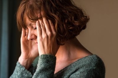 How menopause symptoms could predict women’s risk of dementia