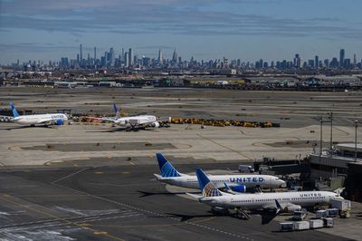 Air Traffic Controller's Chilling Warning to Passengers Traveling in US: 'Don't Fly to Newark'