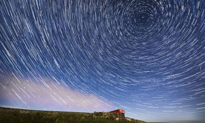 What is the best time to see the Eta Aquariids meteor shower? Where and how can I see it in Australia?