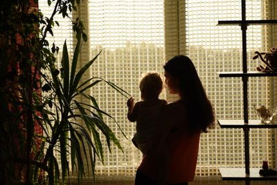 I’m losing my mum to young-onset dementia. Caring for my baby reminds me who she was