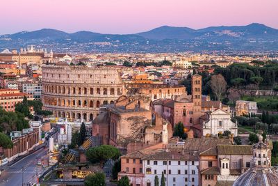 U.S. tourist impaled through lower back climbing metal fence outside the Colosseum in Rome