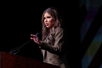 Trump administration offers $1,000 to undocumented immigrants to leave US