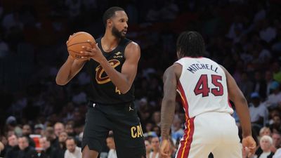 Cavs Star Evan Mobley Questionable for Game 2 vs. Pacers