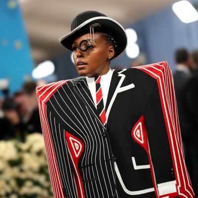 The Must-Watch 2025 Met Gala Live Red Carpet Fashion Updates