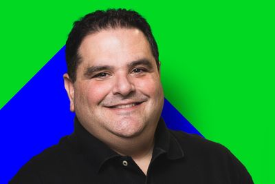 Like Tim Cook and Gen Z, AEG’s top exec eats the same lunch most days and wears the same outfit