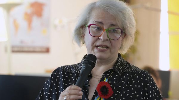 Russian journalist who criticised Ukraine war escaped to France with NGO's help