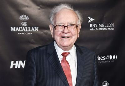Warren Buffett’s Berkshire sets cash record as he prepares to step down—but his influence endures