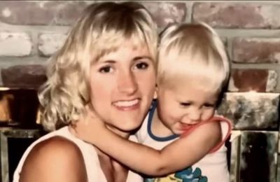Austin Butler wishes late mom a happy birthday with heartbreaking post: 'I miss you every day...'