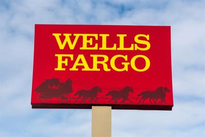 Why Wells Fargo Is Buying $40 Billion of Its Own Stock
