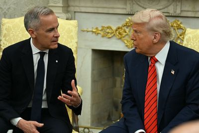 Trump refuses to drop ‘51st state’ threat in Oval Office meeting with Carney as Canada PM says ‘never’