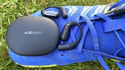 Acefast Acefit FA002 Earbuds: open-ear speakers for on-trail audio