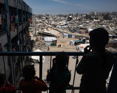 Senior Tory MPs and peers break ranks to call for recognition of Palestine