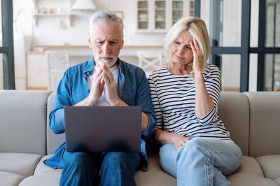 Social Security Sees 'Dramatic Increase' in New Filers: Should You Claim Early?