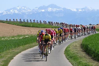 Giro d'Italia 2025 - The comprehensive team-by-team guide