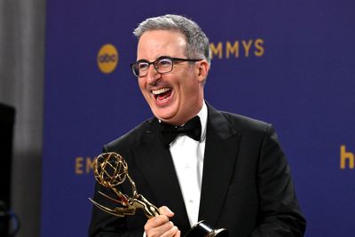 John Oliver shares blunt verdict on UK version of Saturday Night Live