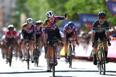 'I didn't expect this': Femke Gerritse powers to stage three Vuelta Femenina sprint victory