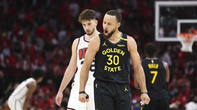 Steph Curry Strains Hamstring, Ruled Out of Warriors' Series Opener vs. Timberwolves