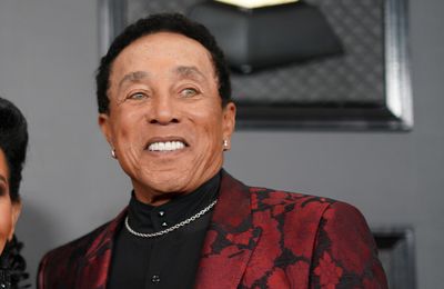 Smokey Robinson accused of sexual misconduct by four ex-employees
