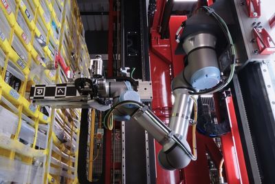 Amazon unveils robot with ‘a sense of touch’