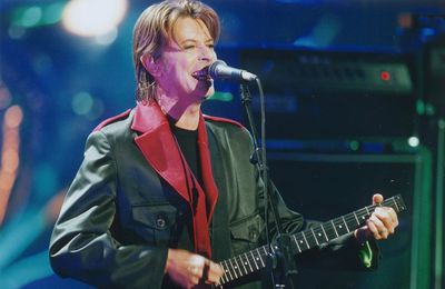 Astronaut Chris Hadfield reveals why Space Oddity cover put 'big smile' on David Bowie's face