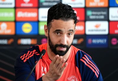 Manchester United: Ruben Amorim addresses Bruno Fernandes transfer talk after '£1m-a-week wages bid'
