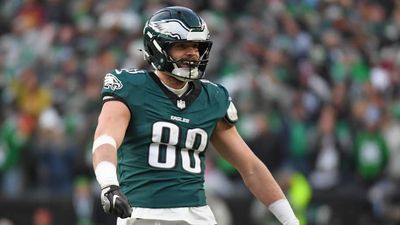 Dallas Goedert to Remain With Eagles After Reworking Contract