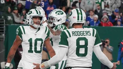 Steelers Targeting One of Aaron Rodgers's Former WRs After Trading George Pickens