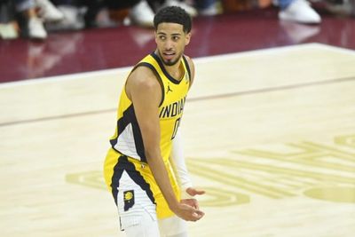 WATCH: Tyrese Haliburton stole Game 2 for the Pacers with a clutch step-back three-pointer