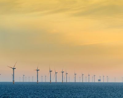 Ill winds are blowing for Labour’s 2030 deadline for clean energy