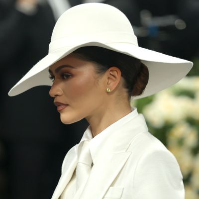 I'm Saving Zendaya's Morning-After Met Gala Outfit for New York City's Next Rainy Day