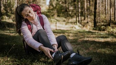 5 common hiking injuries (and how to prevent them)