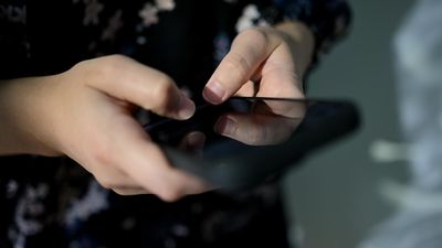 Jealous ex-cop's scary threats to teen girlfriend