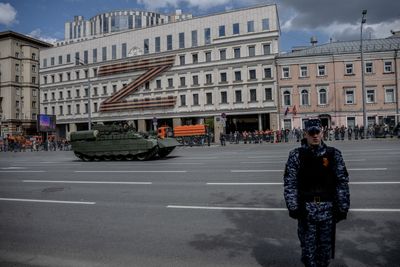 Ukraine accuses Russia of breaking own truce after attacks on Sumy
