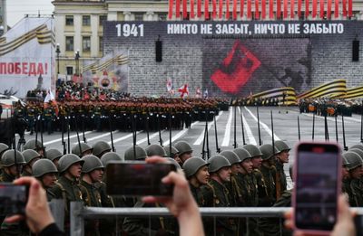 Xi Meets Putin In Moscow As Ukraine Reports Truce Violations