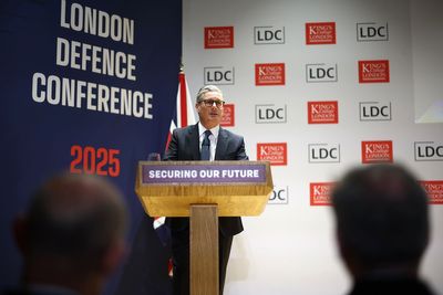 Starmer promises ‘defence dividend’ through hike in military spending