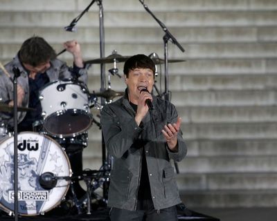 Brad Arnold, frontman with rock band 3 Doors Down, diagnosed with stage four cancer