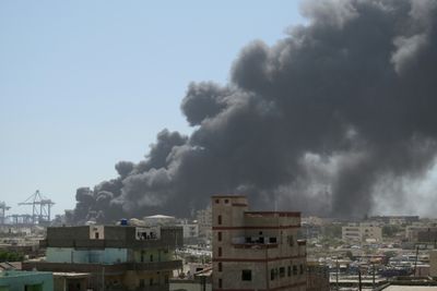 Drone Strikes Spark Civilian Exodus From Army-controlled Sudan Aid Hub