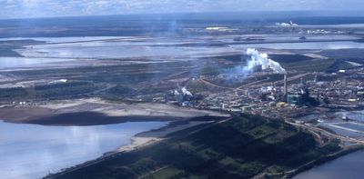 Alberta has long accused Ottawa of trying to destroy its oil industry. Here’s why that’s a dangerous myth