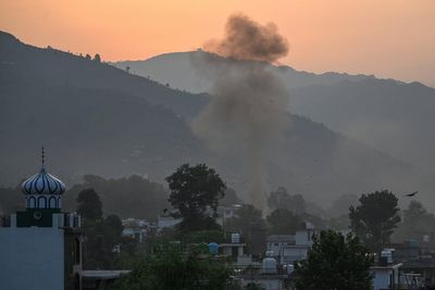Is it safe to travel to India or Pakistan? Latest advice after fighting breaks out