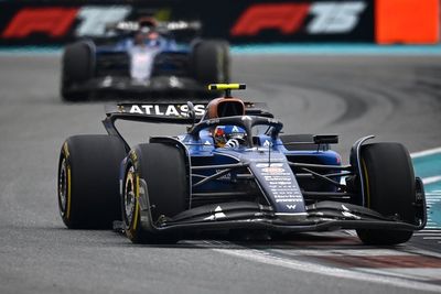Carlos Sainz’s anger over Williams Miami GP team orders explained