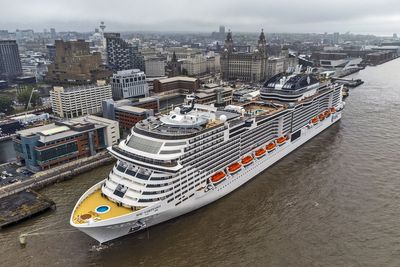Friends pay tribute to wall of death operator who died in cruise ship incident
